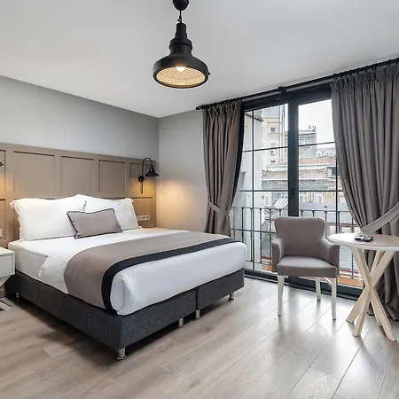 Urban Quarters - Tepebasi 4*