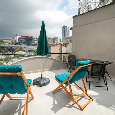 Urban Quarters - Tepebasi 4*